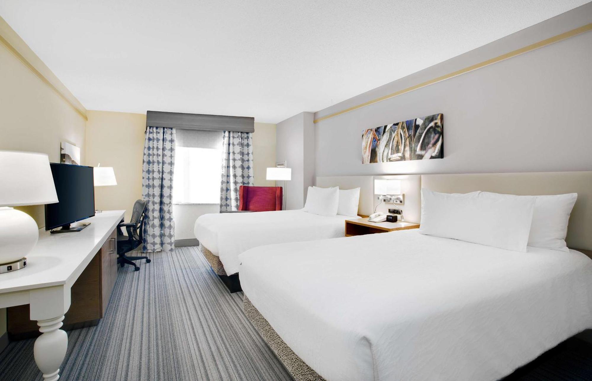 Hilton Garden Inn Saratoga Springs Exterior photo